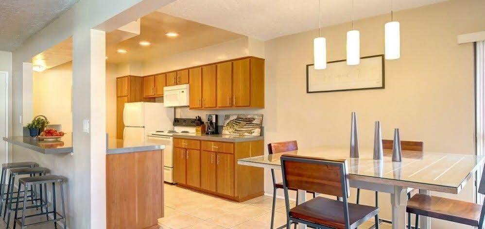 Beachwalk Villas Carlsbad Eksteriør billede